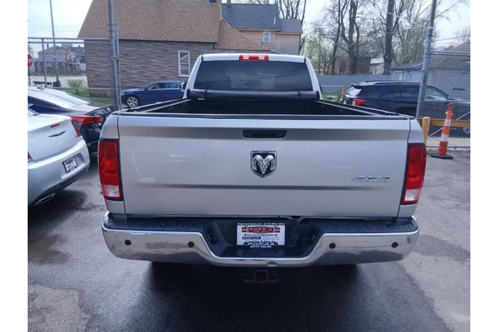 2018 RAM 3500 Tradesman image 7