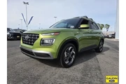 $19888 : Hyundai VENUE 2024 SEL 4dr C thumbnail