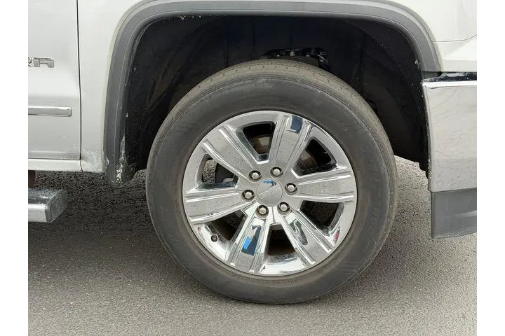 $23900 : GMC Sierra 1500 2018 4x4 SLT image 10