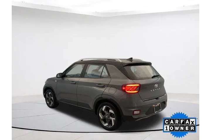 $18457 : Hyundai VENUE 2022 Limited 4 image 6