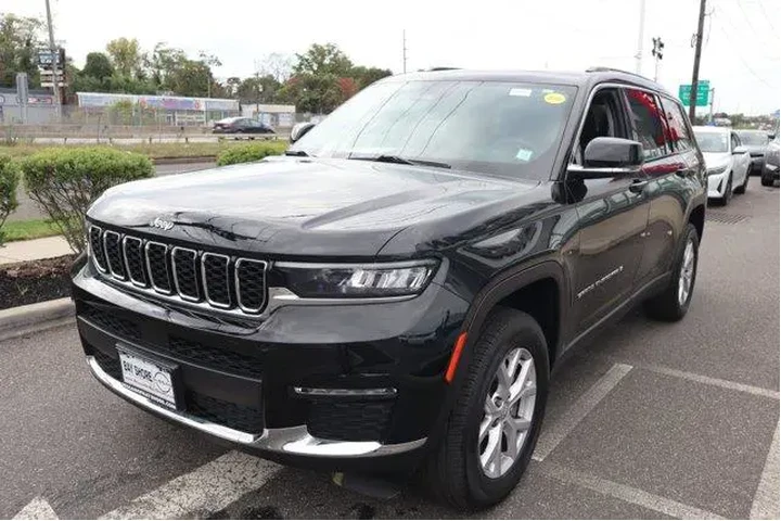 $32443 : Jeep Grand Cherokee L 2022 4 image 9