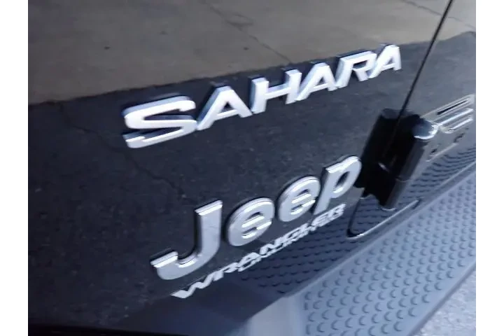 $32989 : Jeep Wrangler Unlimited 2021 image 7