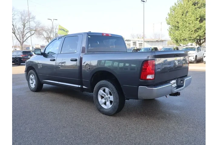 $27277 : Ram 1500 Classic 2022 4x4 SL image 7