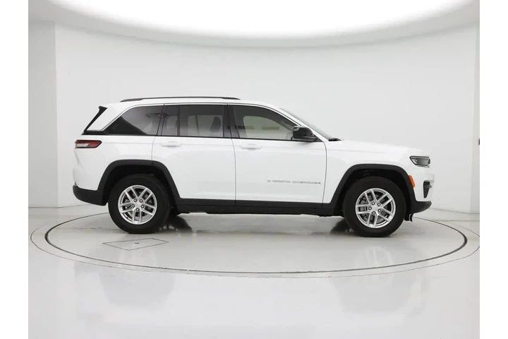 $27998 : Jeep Grand Cherokee 2023 4x4 image 7