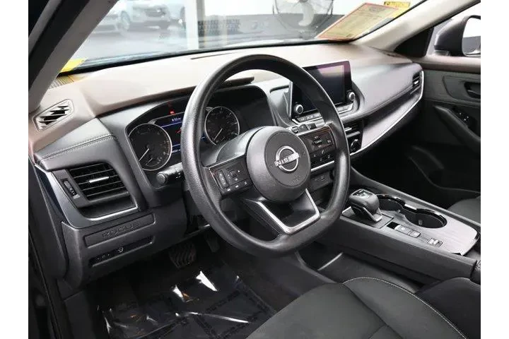 $18995 : Nissan Rogue 2023 S 4dr Cros image 10