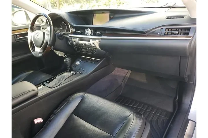 $14590 : Lexus ES 350 2013 4dr Sedan image 10