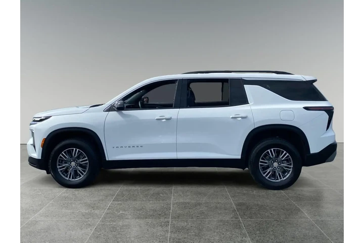 $38285 : Chevrolet Traverse 2025 LT 4 image 2