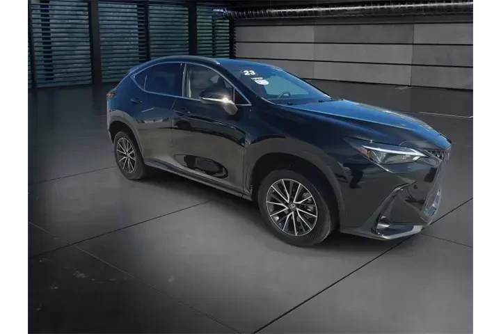 $35988 : Lexus NX 250 2023 4dr Crosso image 2