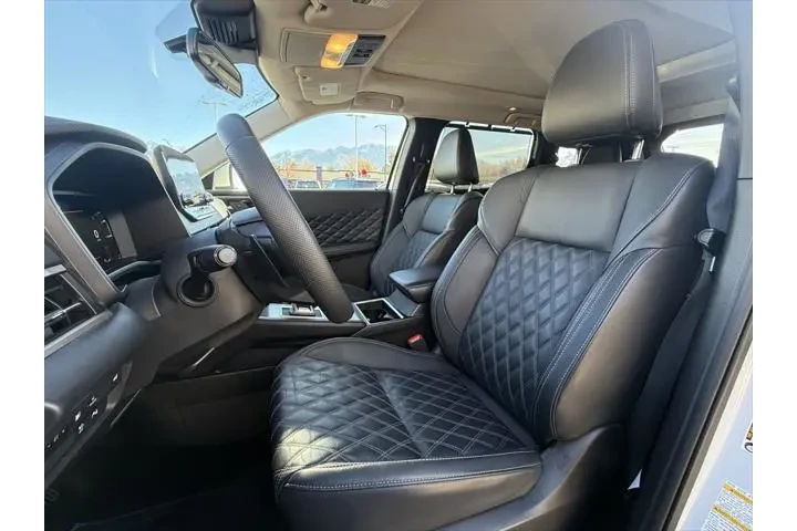 $39488 : Mitsubishi Outlander PHEV 20 image 10