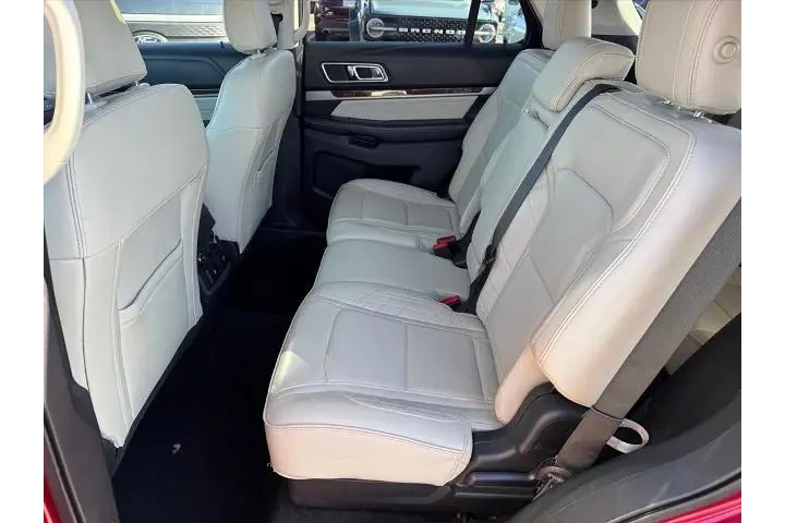 $21670 : Ford Explorer 2018 AWD Plati image 9