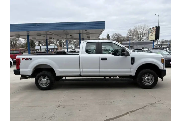 $22990 : 2017 F-250 Super Duty XL image 6
