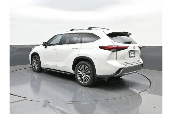 $28779 : Toyota Highlander 2020 AWD P image 5