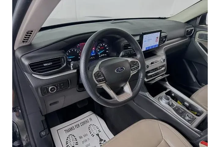 $34250 : Ford Explorer 2023 AWD XLT 4 image 9