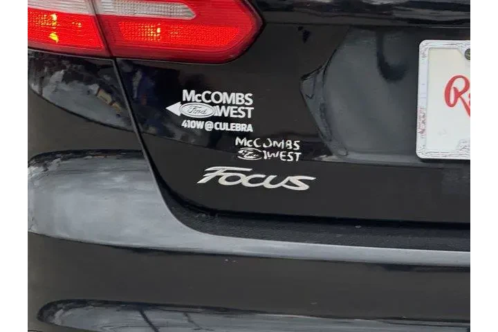 $7777 : Ford Focus 2018 SE 4dr Sedan image 8