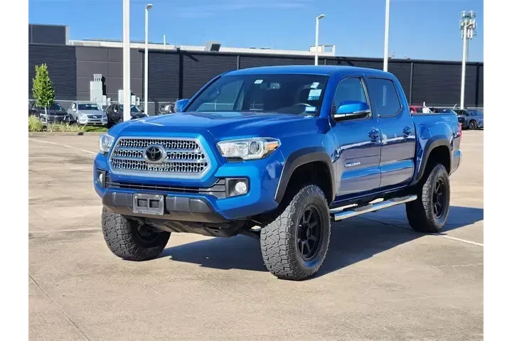 $26899 : Toyota Tacoma 2017 4x4 TRD P image 3