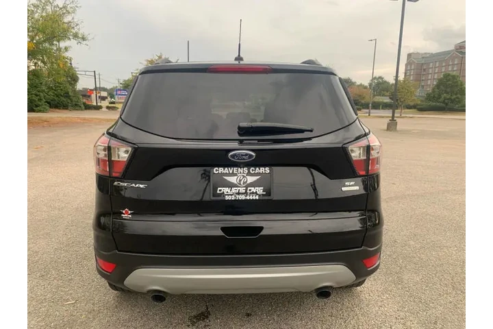 $9995 : 2018 Escape SE image 5