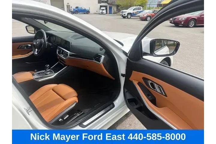 $31968 : BMW 3 Series 2022 AWD 330i x image 10