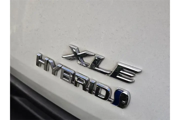 $32199 : Toyota Sienna 2022 XLE 8-Pas image 9