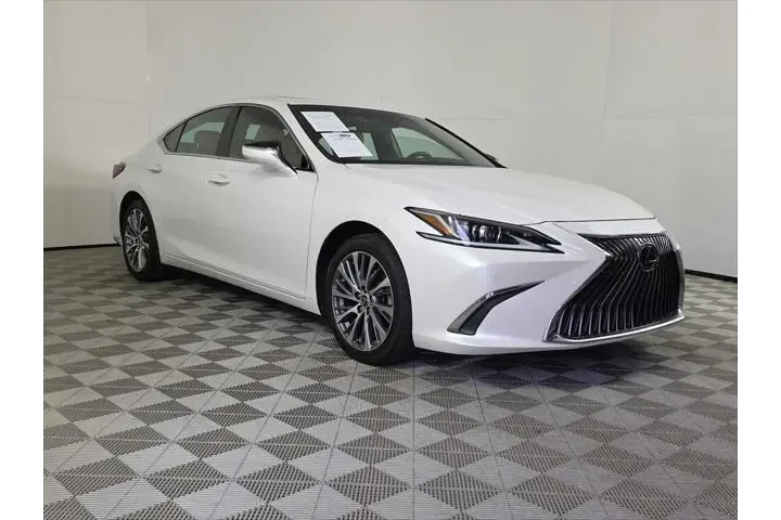$28997 : Lexus ES 350 2019 image 2