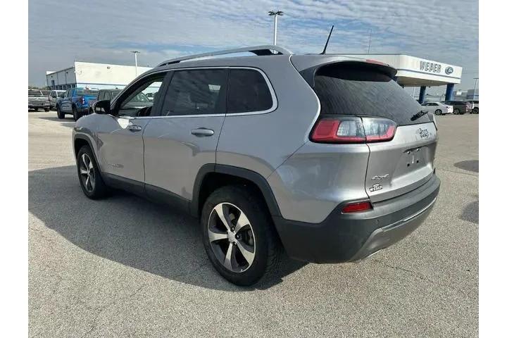 $18500 : Jeep Cherokee 2019 4x4 Limit image 3