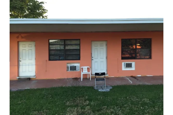 $1250 : se renta apartamento. $1250 image 2