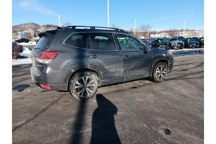 $30820 : Subaru Forester 2024 AWD Lim image 6