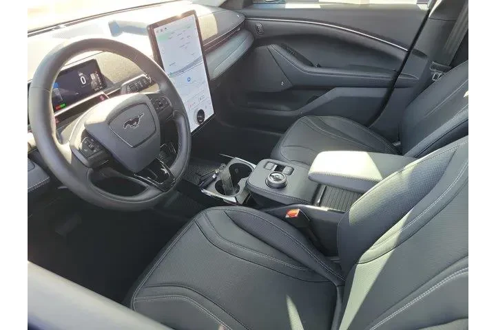 $37000 : Ford Mustang Mach-E 2024 Pre image 3