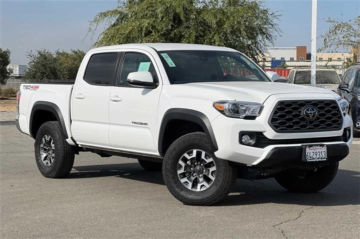 $36992 : Tacoma TRD Off-Road image 2