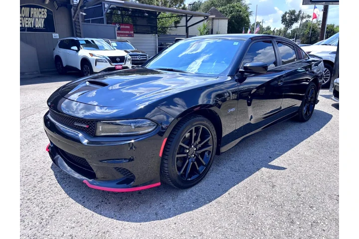 2023 Charger R/T image 1