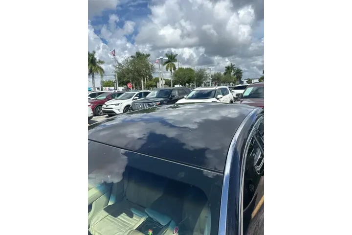 $1990 : Lincoln MKS 2009 4dr Sedan image 4
