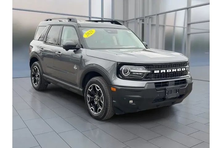 $32200 : Ford Bronco Sport 2025 AWD O image 2