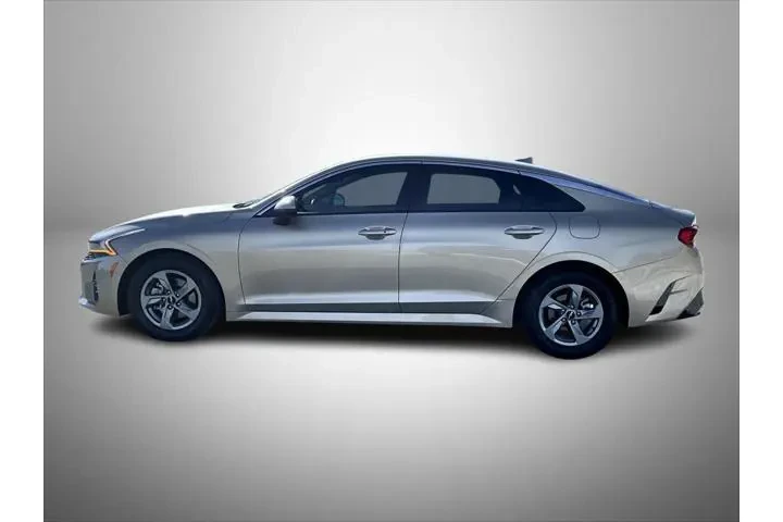 $19495 : Kia K5 2022 LXS 4dr Sedan image 8