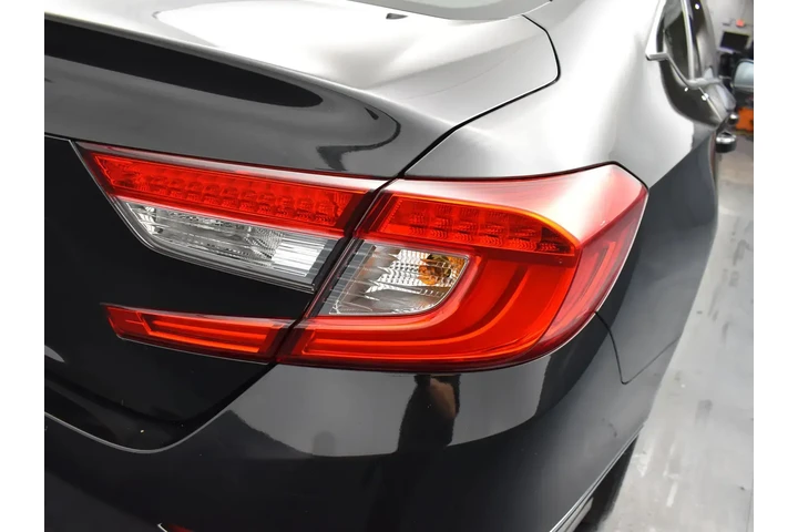 $17675 : Honda Accord 2020 EX 4dr Sed image 7