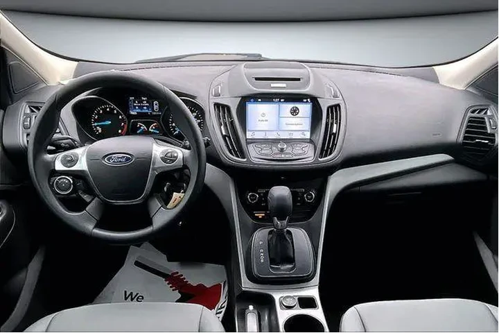 $8500 : Ford Escape 2016 AWD SE 4dr image 7