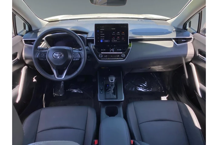 $32938 : Toyota Corolla Cross 2026 XL image 10
