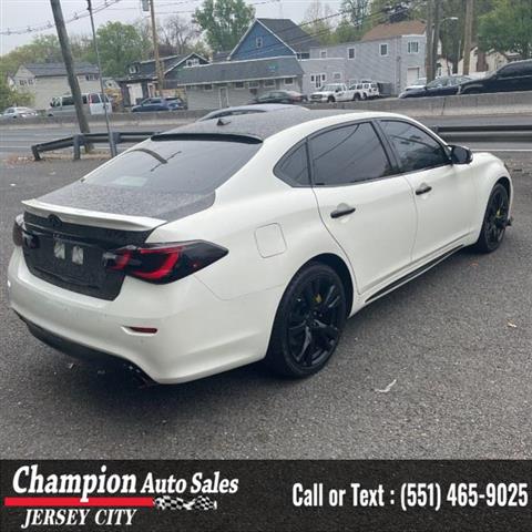 Used 2018 Q70L 3.7 LUXE AWD f image 10