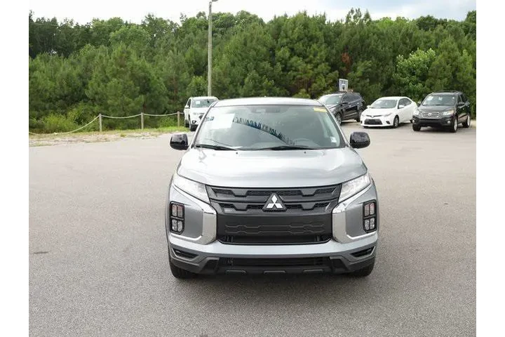 $17502 : Mitsubishi Outlander Sport 2 image 2