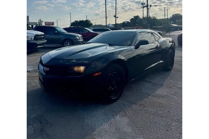 $7900 : 2012 Camaro LS image 5