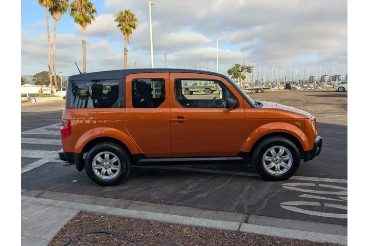 $10988 : 2006 Element EX-P image 5