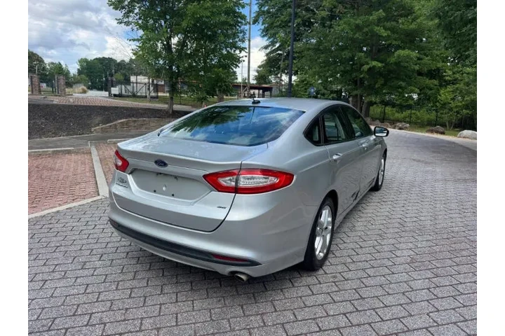 $4500 : 2016 Fusion SE image 6