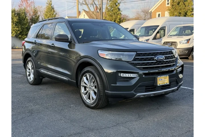 $31680 : Ford Explorer 2022 AWD XLT 4 image 8