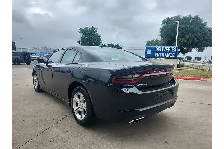 $23696 : Dodge Charger 2023 SXT 4dr S image 1