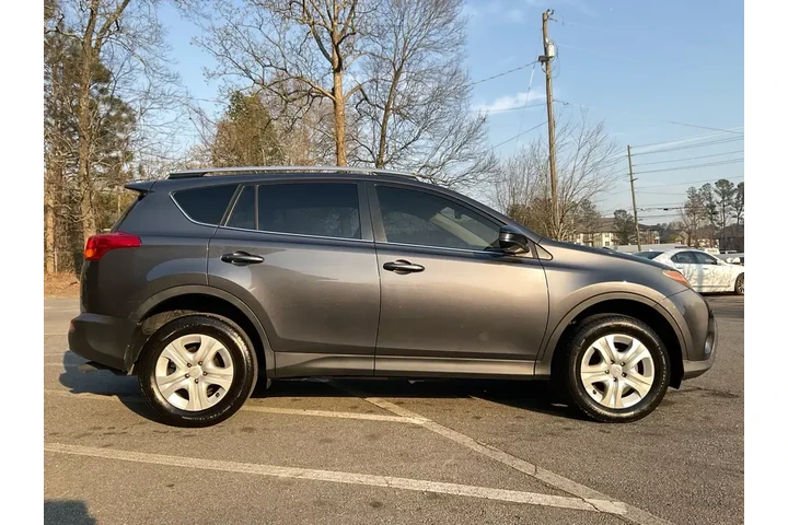 $13485 : Toyota RAV4 2013 LE 4dr SUV image 4