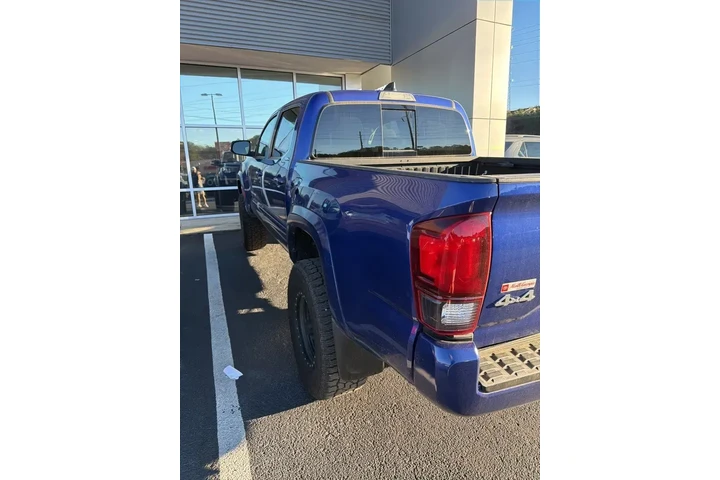 $37405 : Toyota Tacoma 2023 4x4 TRD P image 7