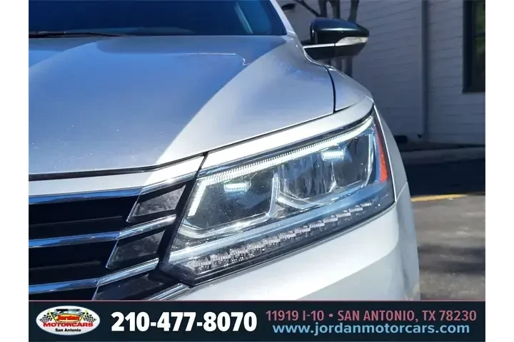 $14995 : Volkswagen Passat 2018 2.0T image 10