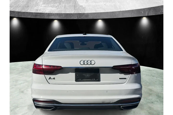 $23985 : Audi A4 2024 AWD quattro S l image 5