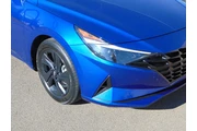 $19821 : 2022 Elantra SEL thumbnail