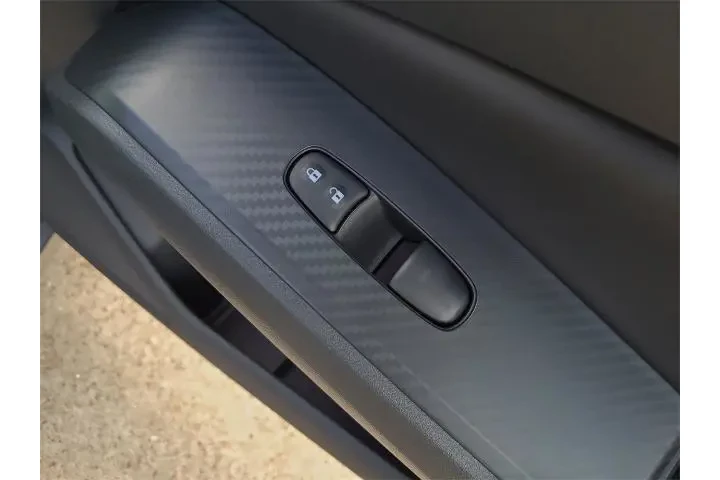 $18703 : Nissan Altima 2025 2.5 SV 4d image 9