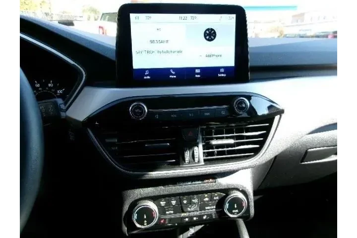 $22680 : Ford Escape 2022 AWD SE 4dr image 9