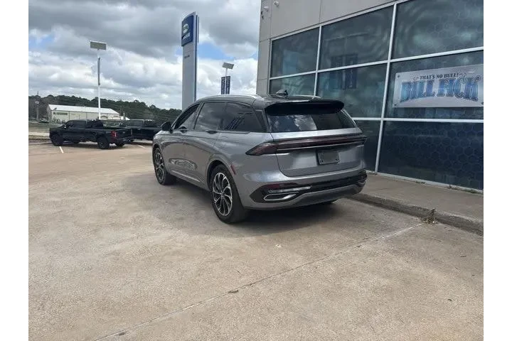 $39988 : Lincoln Nautilus 2024 AWD Re image 5